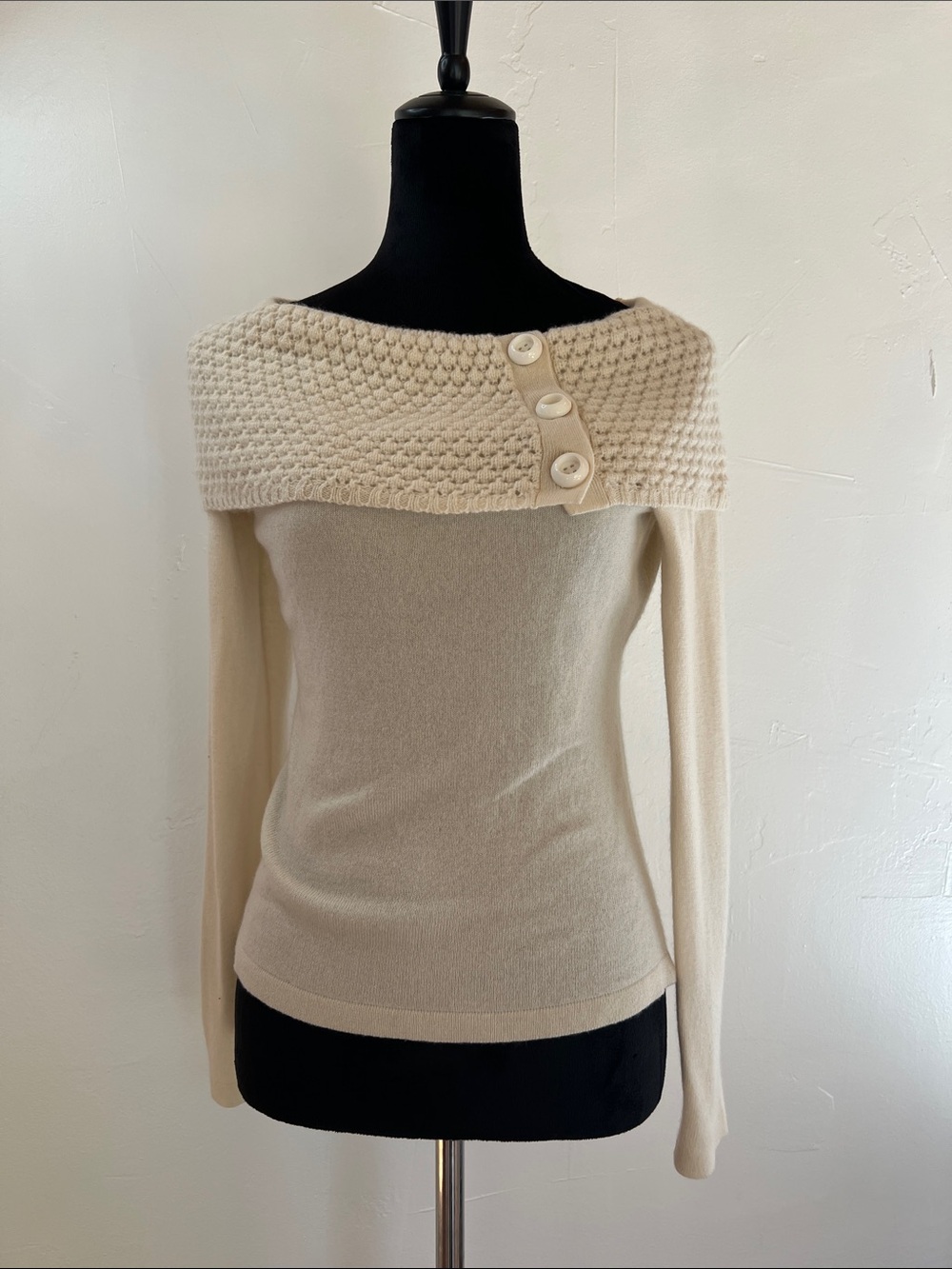 Vintage Ann Taylor Cashmere Cream Off-Shoulder Button Detail Sweater feminine